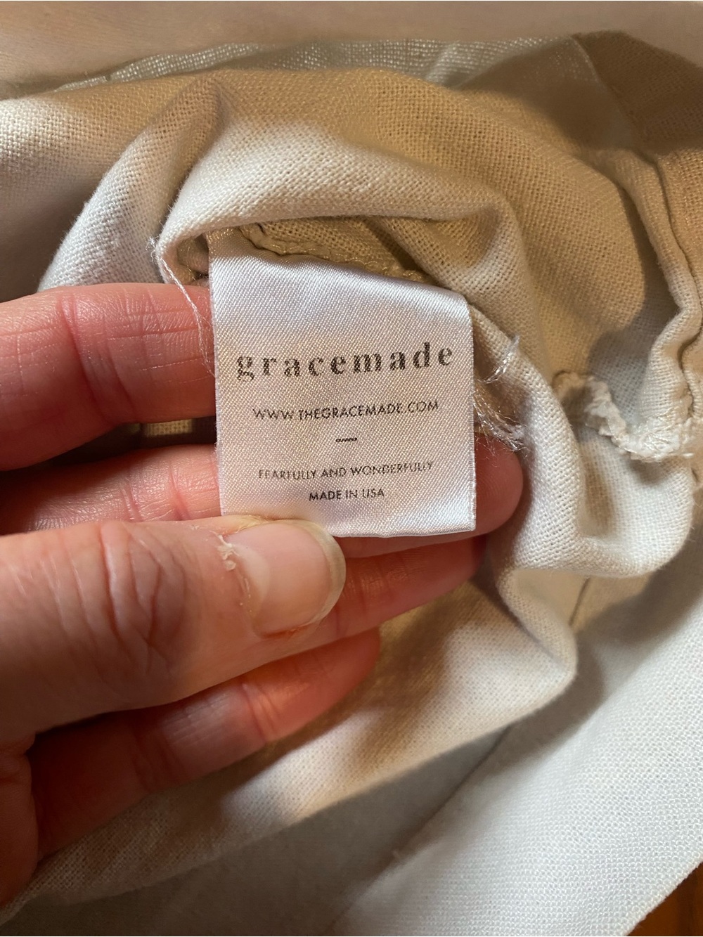 gracemade Button Back Jordan Reversible Top - Picture 10 of 12